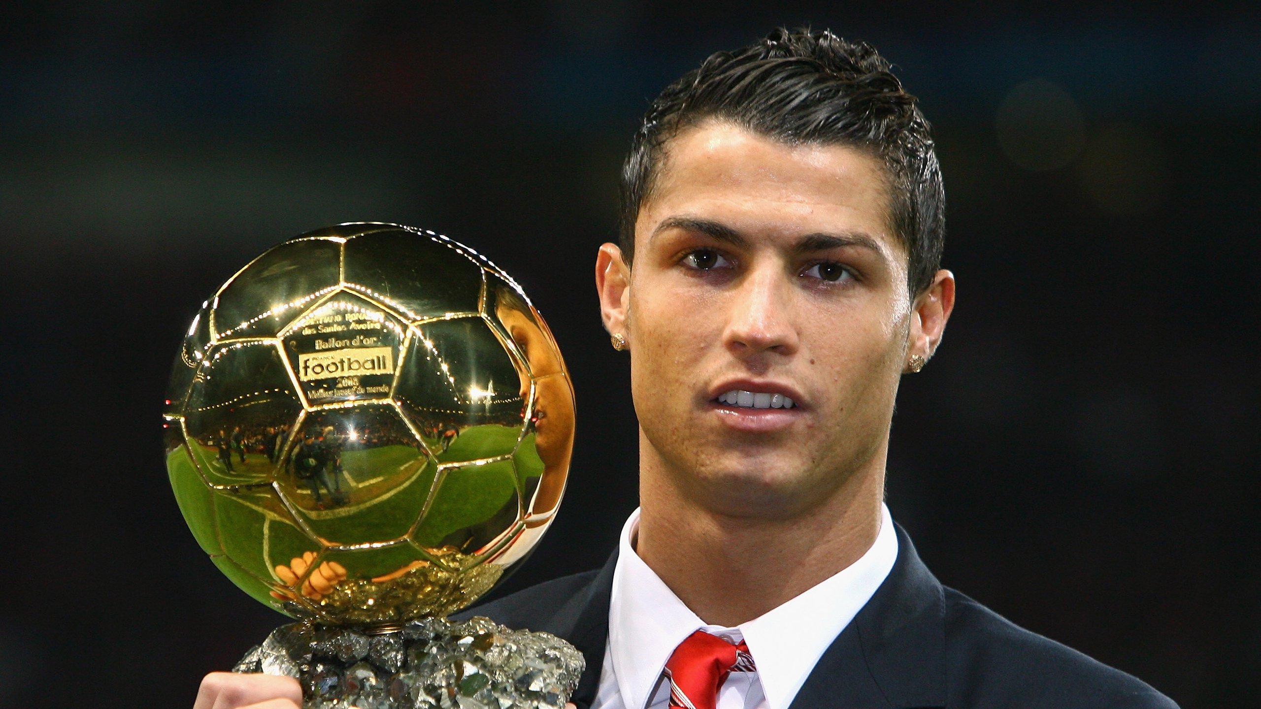 开云 官网 入口-美洲杯裁判判罚焦点盘点，美洲杯决赛犯规